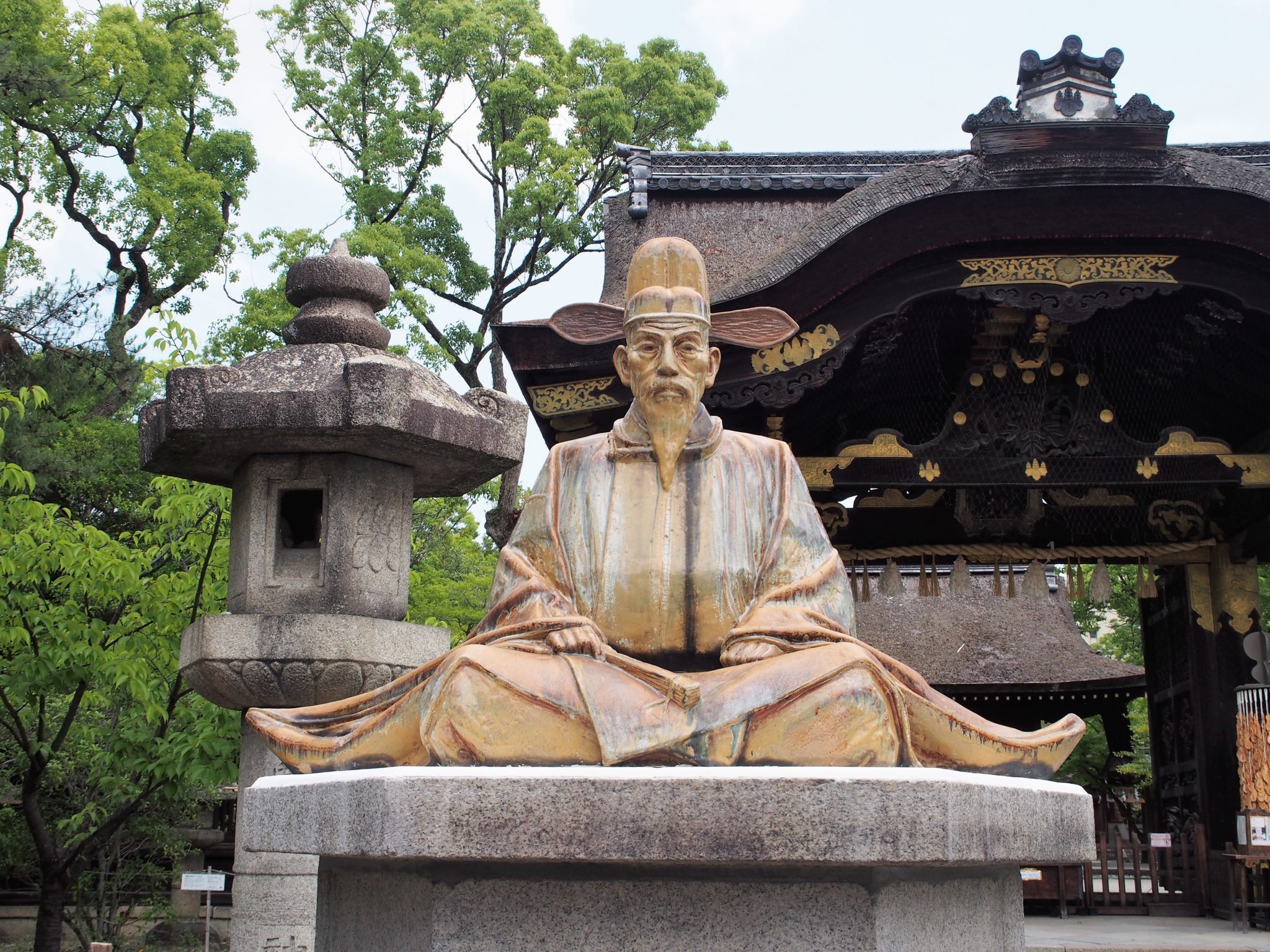 豊臣秀吉のように出世したいなら国宝の唐門がある豊国神社へ | 京都