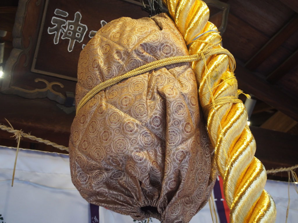 御金神社の鈴