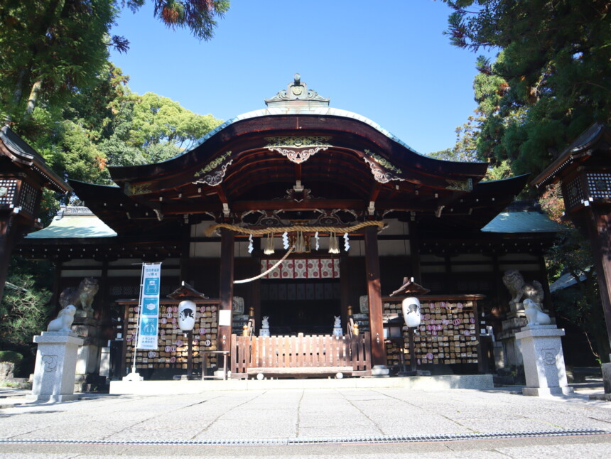 岡﨑神社の第三狛うさぎ